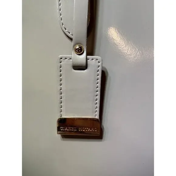 GIANNI NOTARO Cream Genuine Patent Leather Italian Handbag Tote - Picture 13 of 13